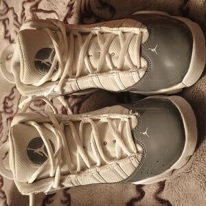 Sz 2 Jordan 6 Rings worn a few times still with the original box.